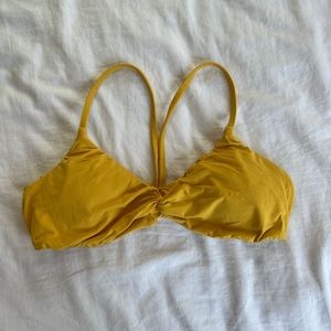 Billabong bikini top